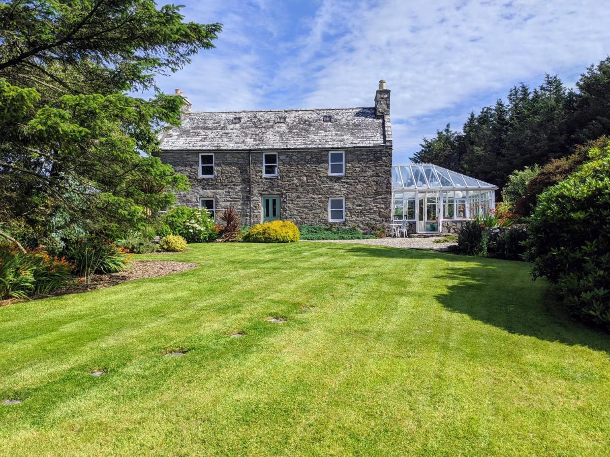 Cosy, Coastal Retreat With A Large Garden Vila Monreith Exterior foto