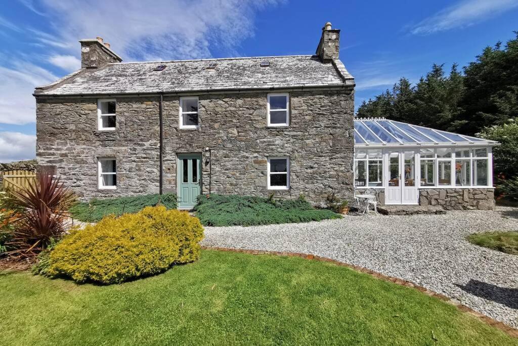 Cosy, Coastal Retreat With A Large Garden Vila Monreith Exterior foto