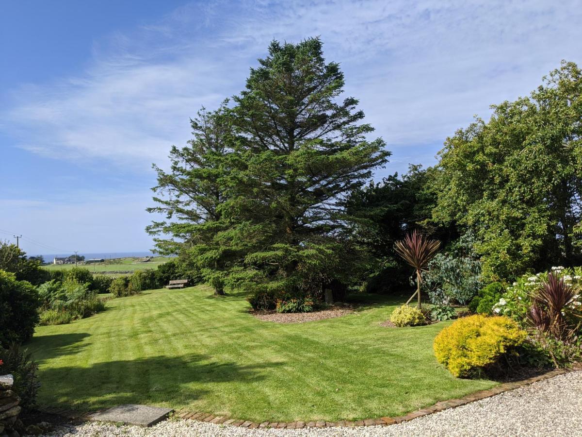 Cosy, Coastal Retreat With A Large Garden Vila Monreith Exterior foto
